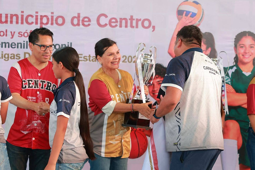 Premia Yolanda Osuna a deportistas de Centro que competirán en Ligas Deportivas Estatales 2026.