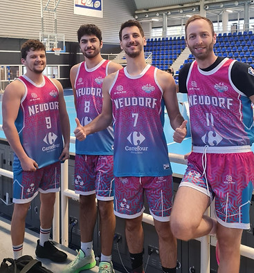 3x3 maillots.jpeg