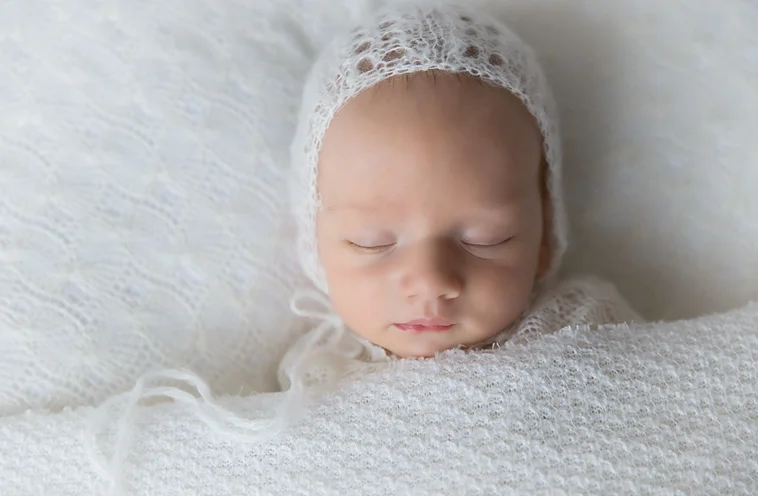 Sydney newborn photography specialising in capturing detailed images and beautifully posed newborns Sydney newborn photography specialising in capturing detailed images and beautifully posed newborns