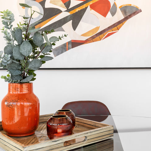 Sala de jantar com home staging em Lisboa