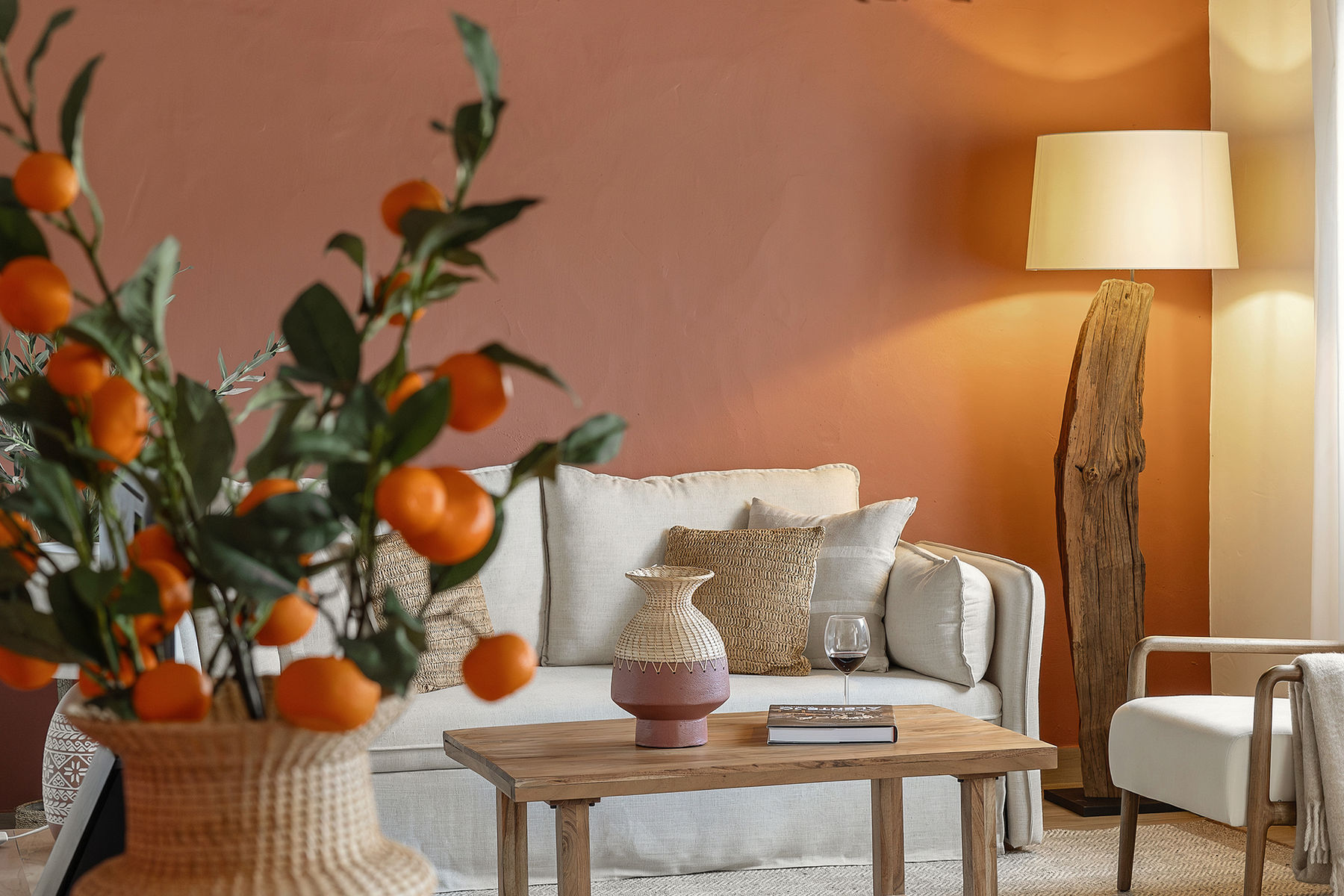 Warm, characterful living room furnished by HOOST in Borba