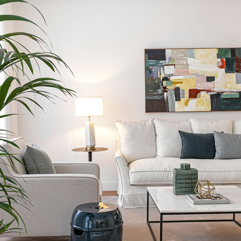 Sala de estar com home staging em Rua Castilho