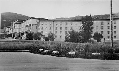 Mammoth Hotel with new hotel wing