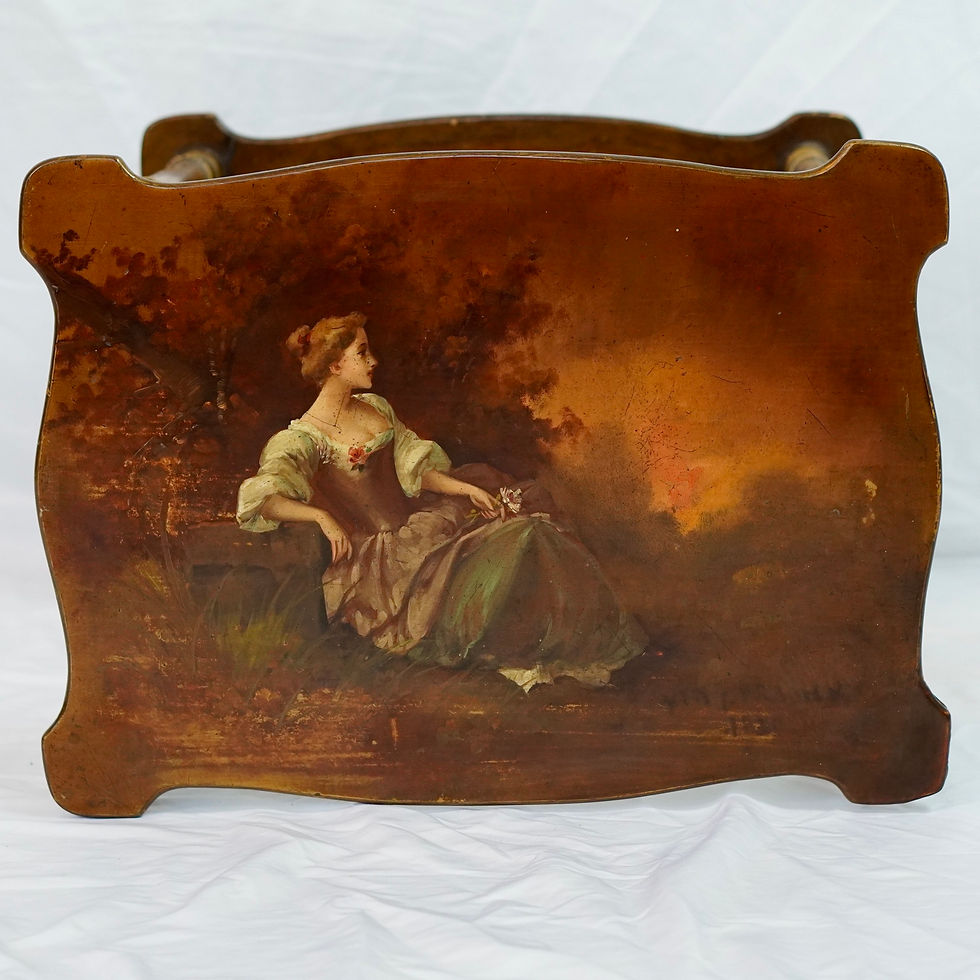 Thumbnail: Continental Painted & Gilt Two Tier Étagère Side Table
