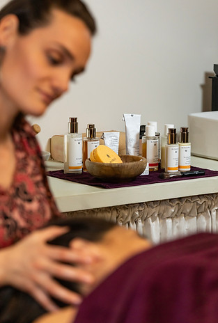 Soin du visage naturel DrHauschka à Toulouse