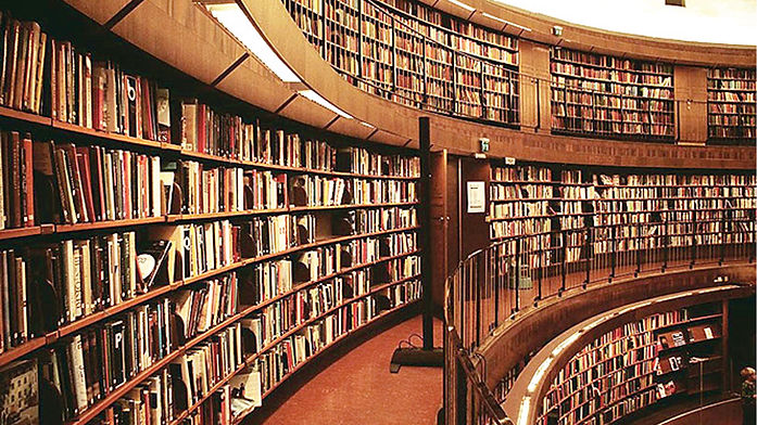 «الأعوام الثقافية» تحتفي بالمكتبات العتيقة في المغرب