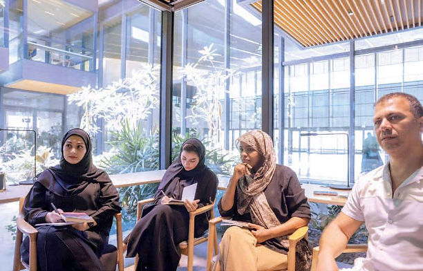 إطلاق موسم جديد من «نادي كتاب بيت الحكمة»