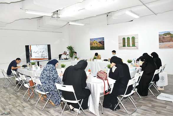 ندوات ثقافية وورش عمل في الملتقى السعودي للخط العربي