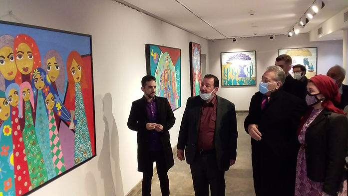 معرض “ثلاثية نحت وجوه فى الطبيعة” للفنانين المصريين خالدة عز الدين حمودة وآلاء نجم وباهر أبو بكر بالقاهرة