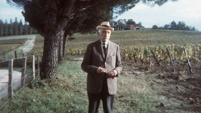 L’expresse تستذكر الكاتب الفرنسي فرانسوا مورياك
