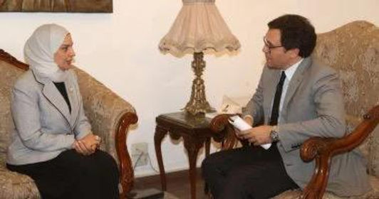 وزير الثقافة المصري يلتقي سفيرة البحرين لدى القاهرة لبحث تكثيف التعاون الثقافي