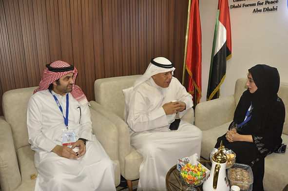 سفير الكويت لدى المغرب: مشاركتنا بالمعارض العربية والدولية للكتاب تبرز نهضتنا الثقافية والفكرية
