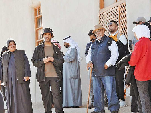 طلاب التاريخ والآثار يزورون المواقع الأثرية في فيلكا