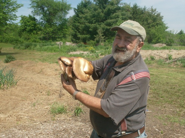 Bruce Bacon of Garden Farme