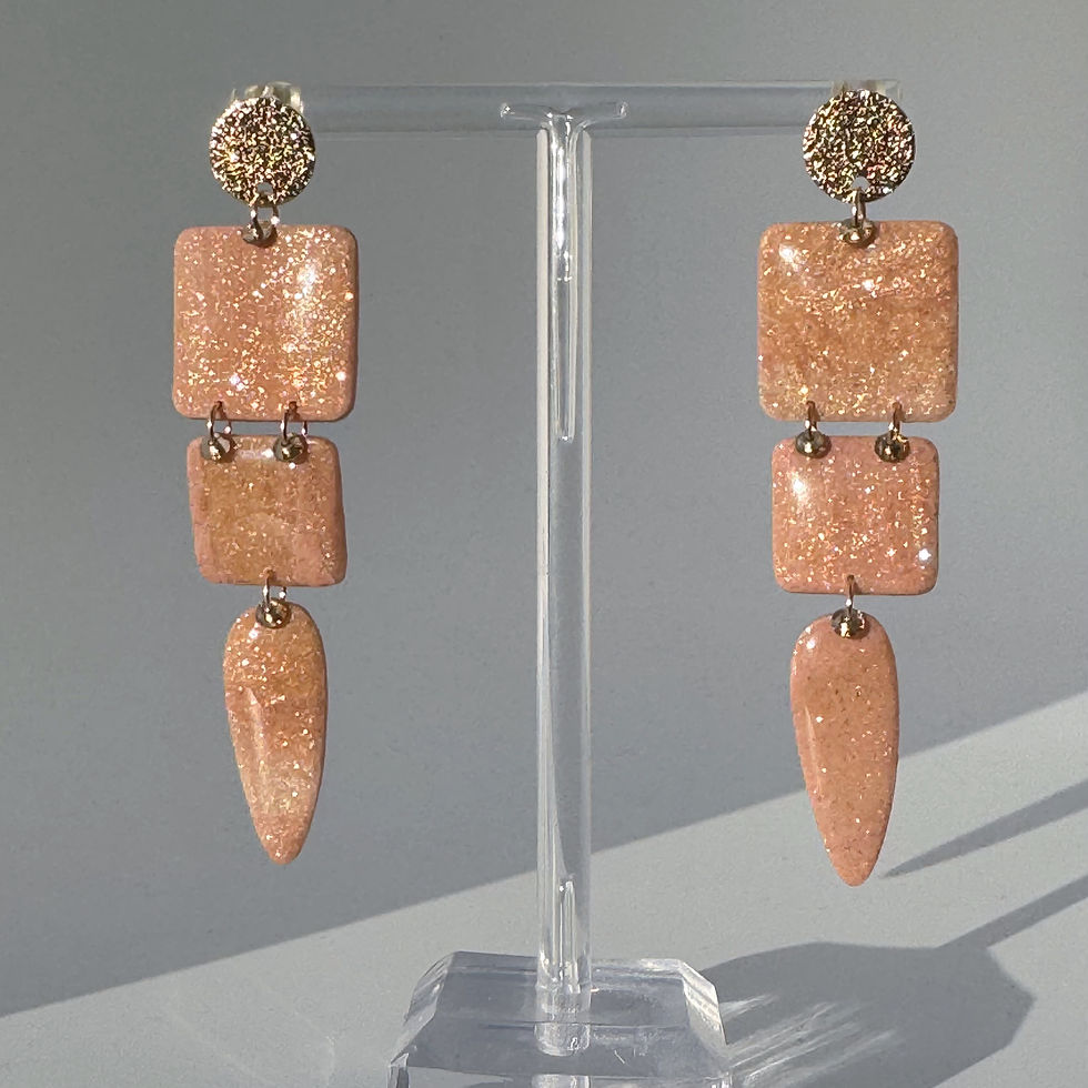 Shark Nude color Earrings Bijoux Vii Mykonos Collection, glossed finish, 4pieces, on the earrings stand