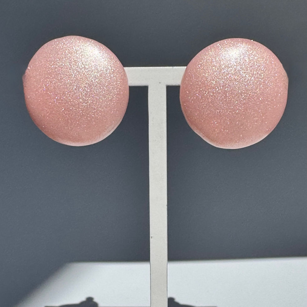Balloon Round Earrings, Bijoux Vii, Idea Collection, pastel pink shimmery dry finish, on the earring stand