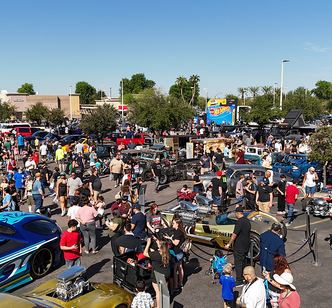 8 HWLT Event Crowds.jpeg