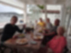 Almuerzo frenta a la playa