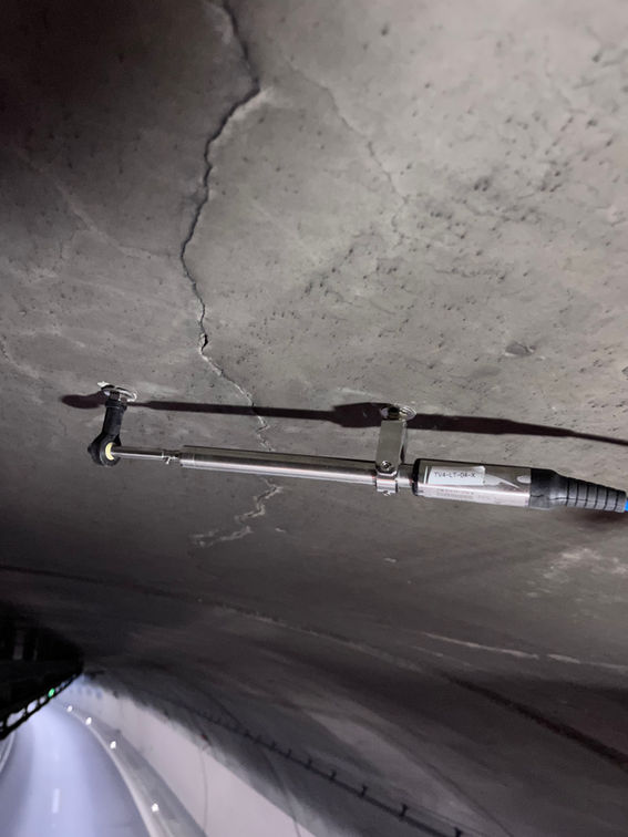 Suivi de la fissuration (tunnel autoroutier de Vernier)