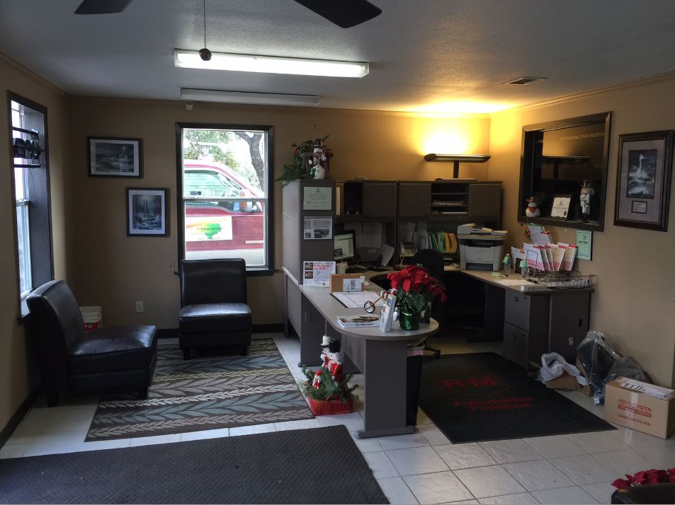 Wimberley Collison, Body Shop, Towing & Truck Accessories