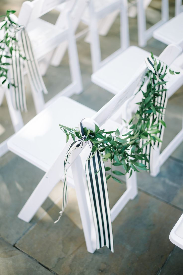 Thumbnail: Premier - Floral Package