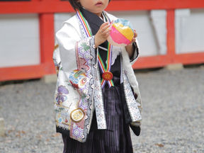 七五三詣りは平日にも