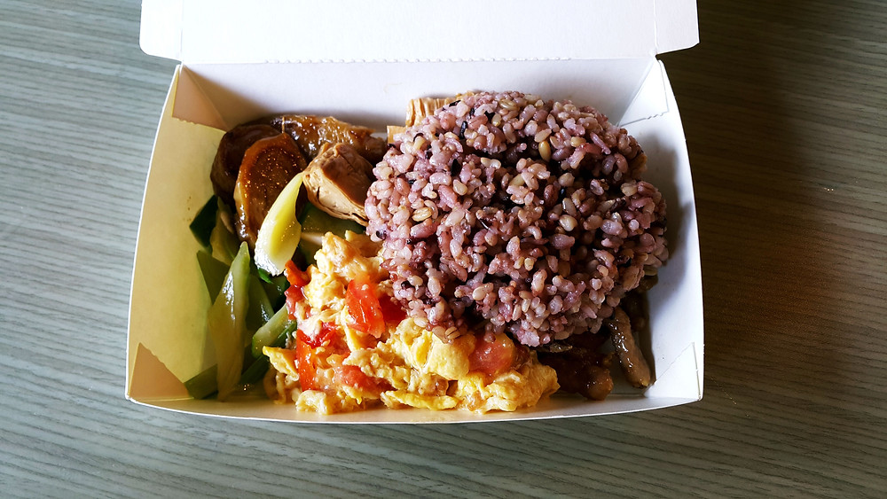 ข้าวโรงอาหาร