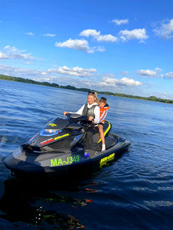 skuterna-jezioro-tajty-mazury-sanjess-domki-na-mazurach_edited