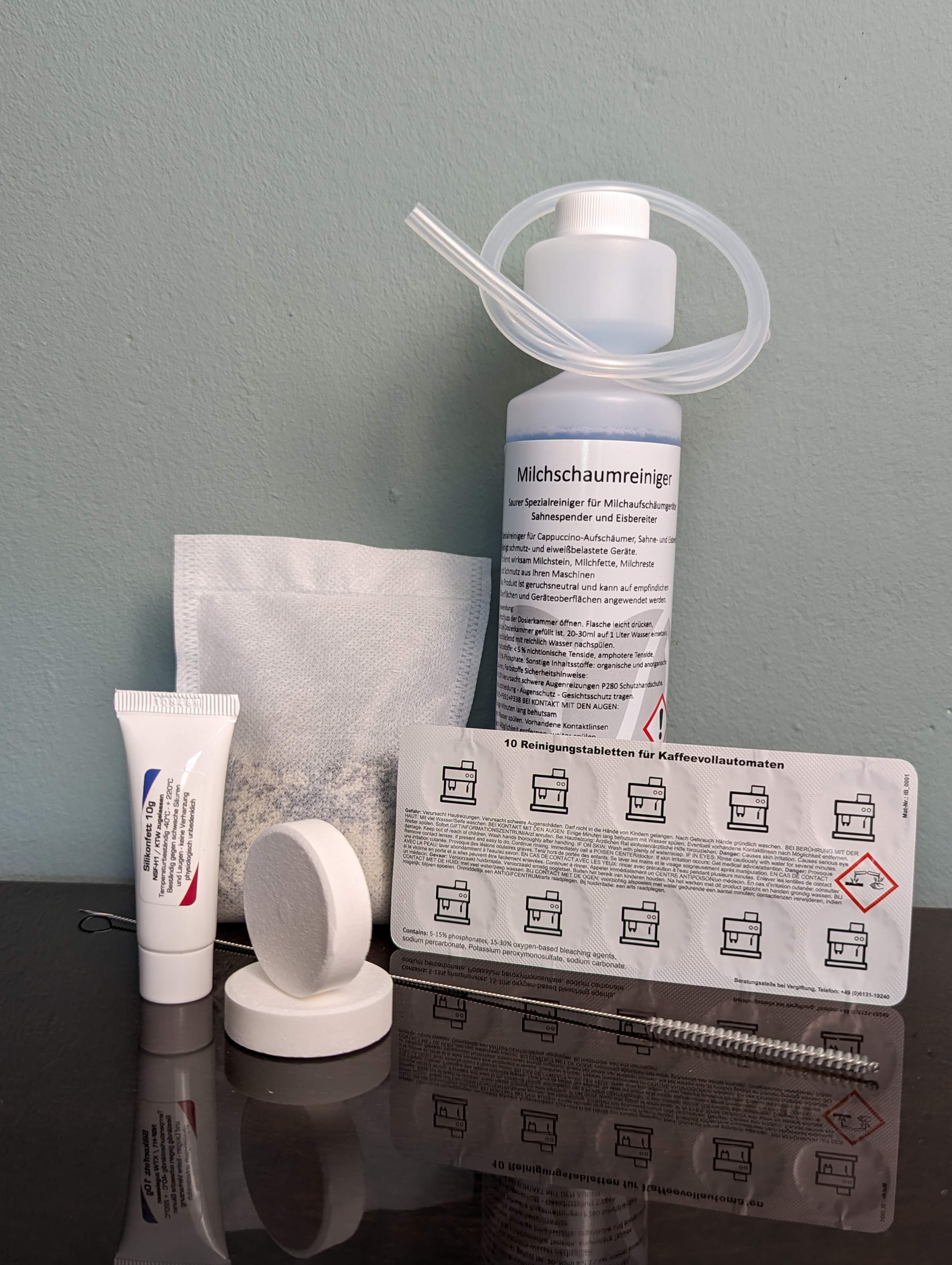 Pflege und Reinigungsset für Kaffeevollautomaten, mit Entkalker, Entfetter, Silikonfett unbedenklich, Reinigungsbürste
