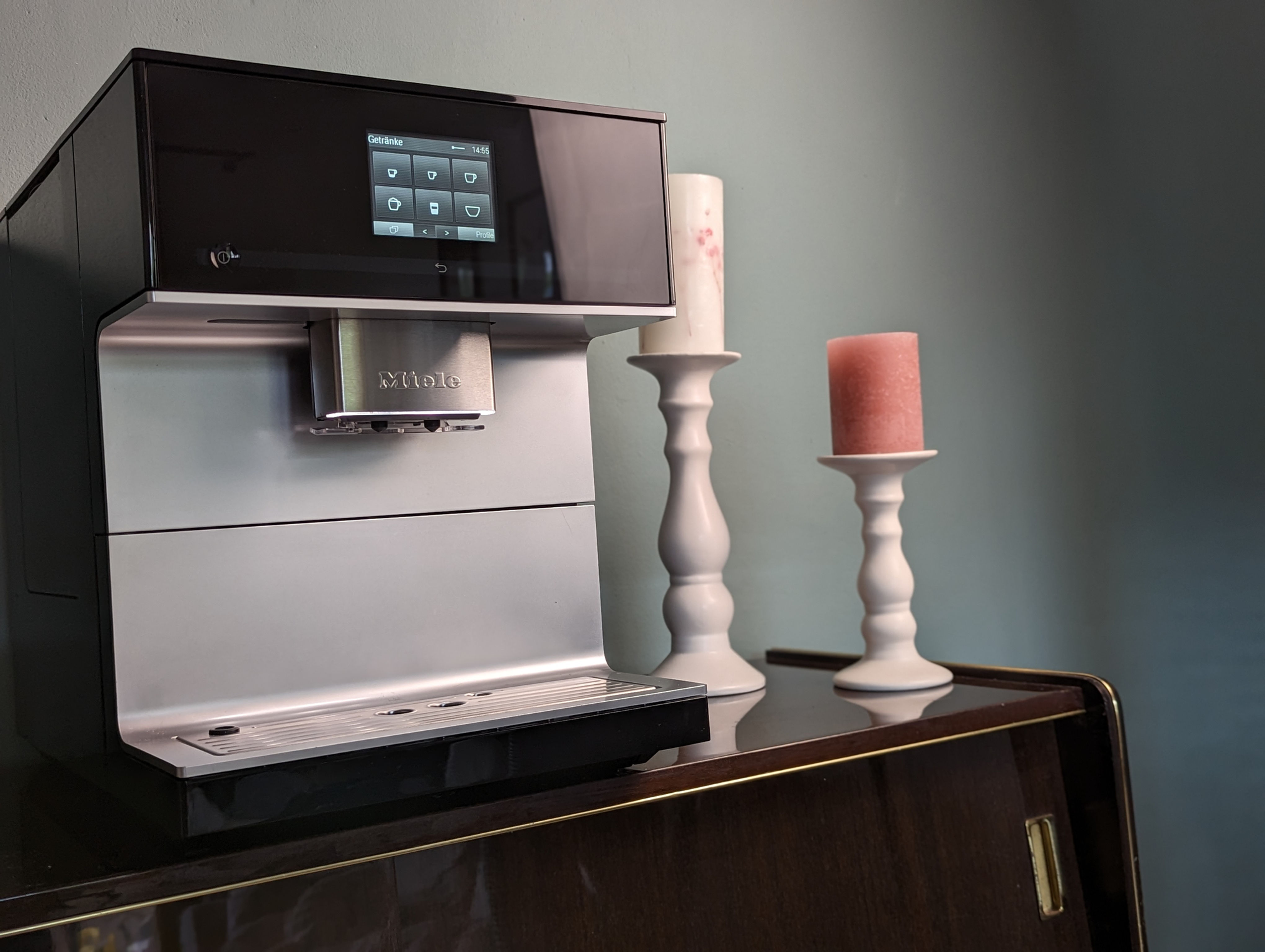 Miele CM7300 Kaffeevollautomat schwarz refurbished