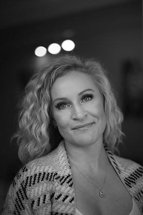 Jolene BW.jpeg