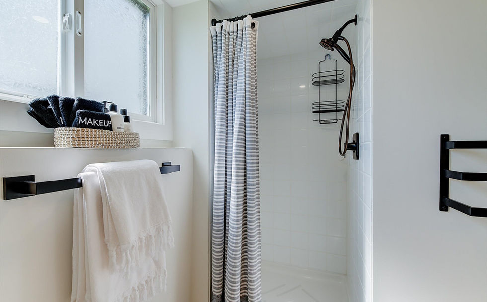 12 Bath 2 WestHaven Okanagan Vacation Rental.jpg