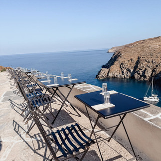 Loggia Winebar Sifnos