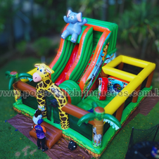 brinquedo inflável com o tema safari aluguel