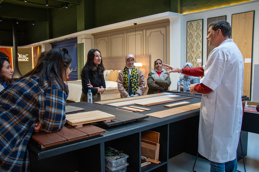 Worqbox Academy et Uni’Archi : Le Revêtement de Sol, Pilier Technique des Projets Architecturaux