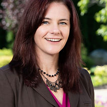 AmandaHeadshotOutside - Amanda Aldred.jpg