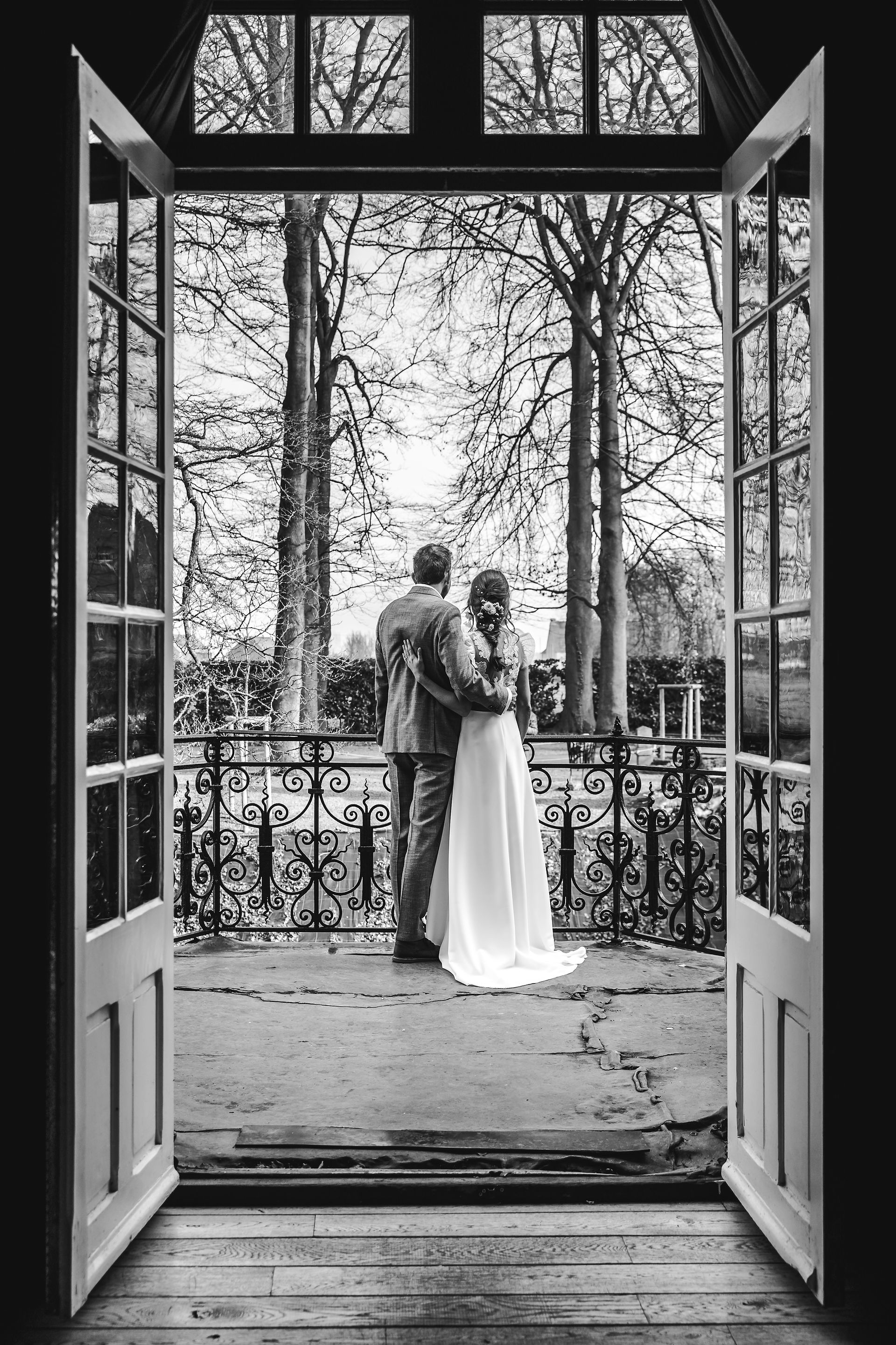 Shooting d'inspiration mariage hippie chic et robe de mariée bohème Constance Cellier Lille