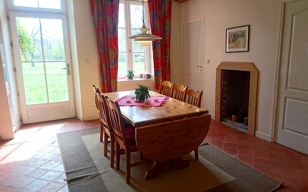 Guest-house: kitchen