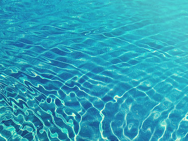 piscine soirée zen Nemours