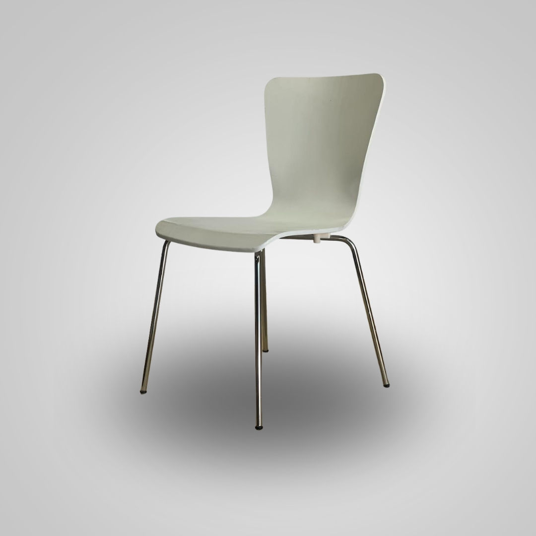 Regular White Chair
