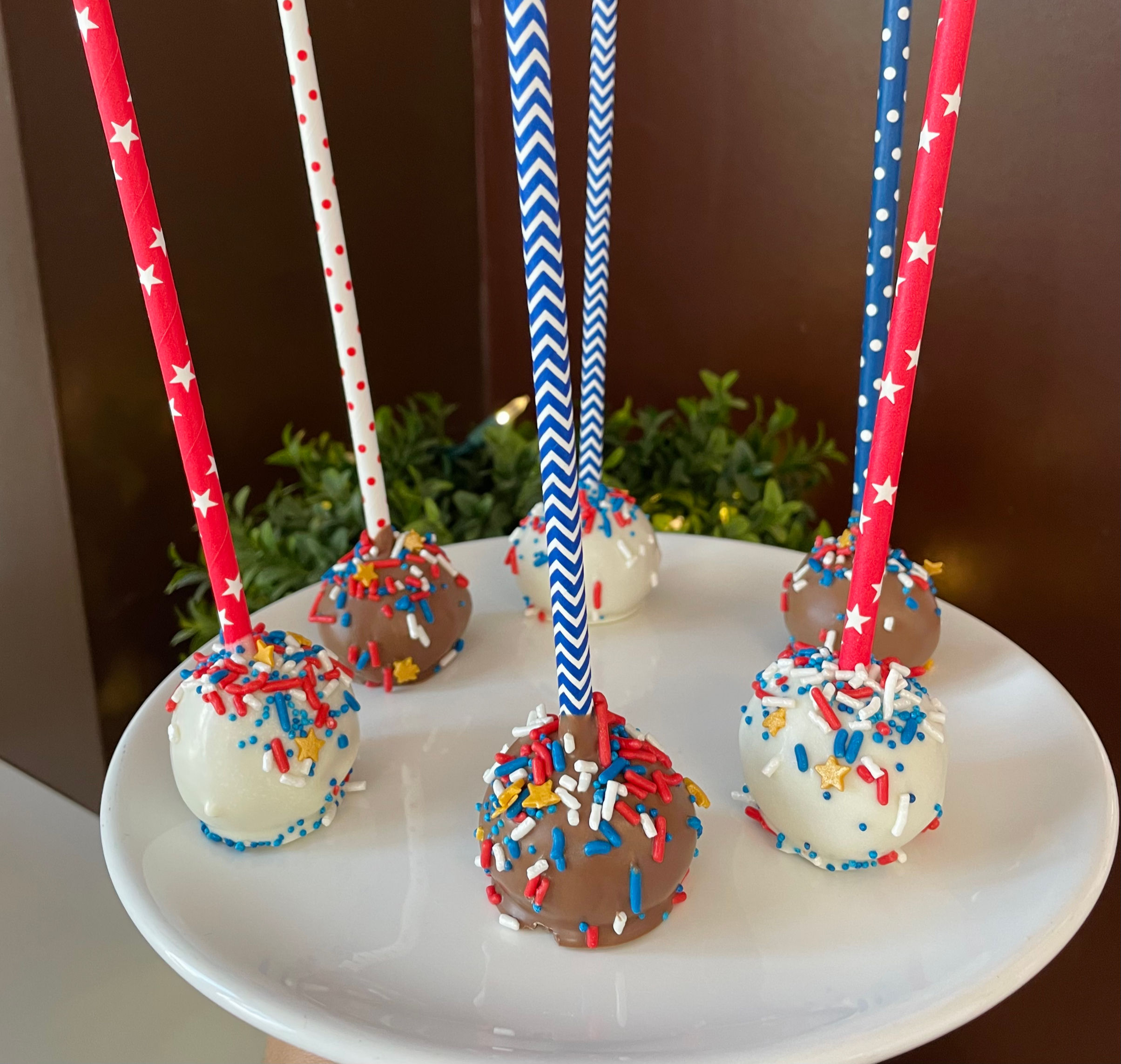 July 4th Cake Pops