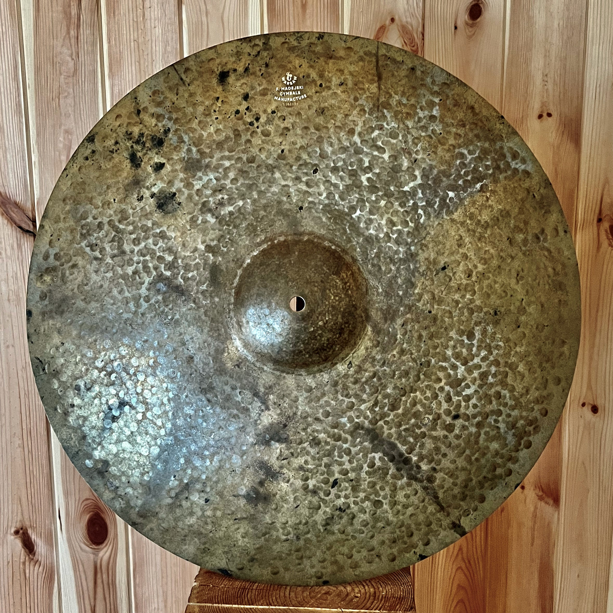 20” (509 mm) Ride, 1739 grams, B20