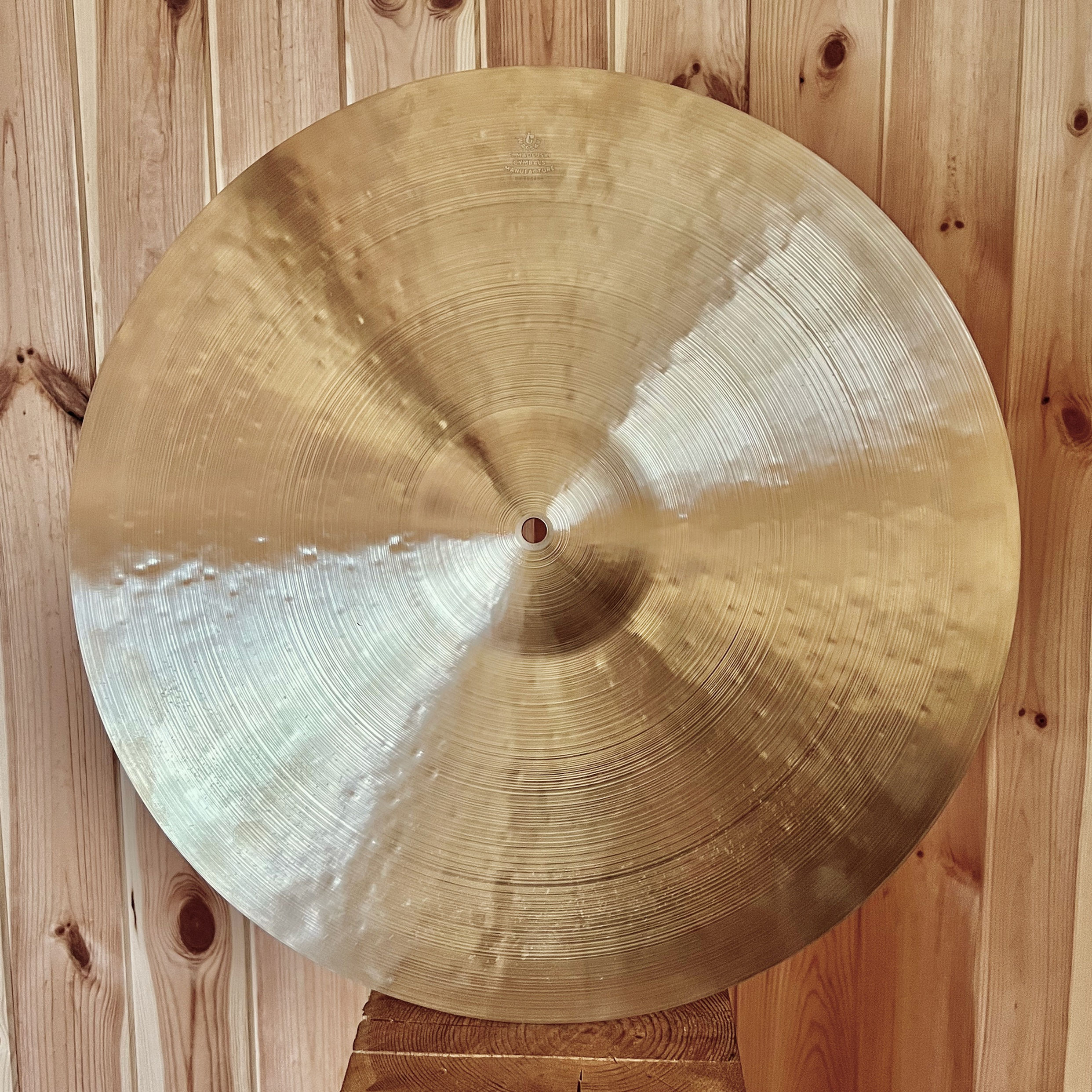 20” (515 mm) Ride, 1618 grams, B20