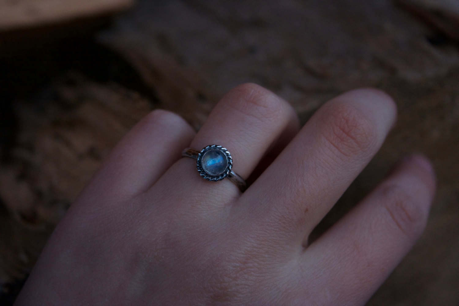 Textured Band Moonstone Ring // Sterling Silver