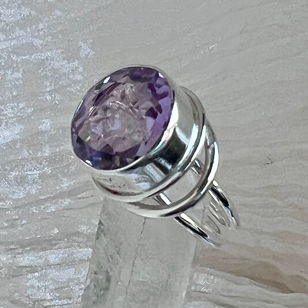 Thumbnail: Rose of France ring