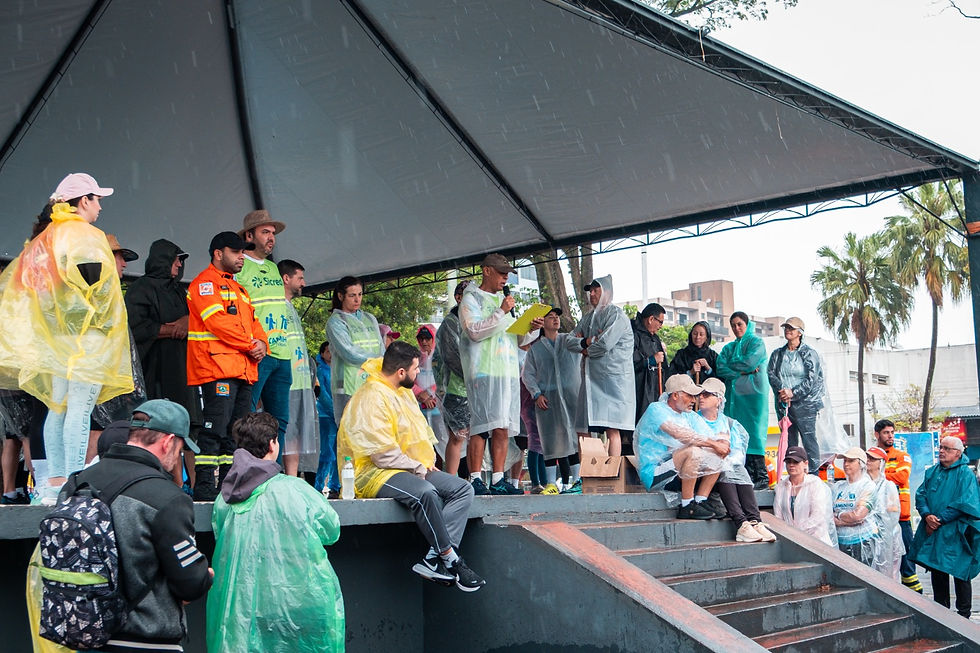 Apesar da chuva, Caminho das 7 Capelas reúne cerca de 450 peregrinos em Palotina