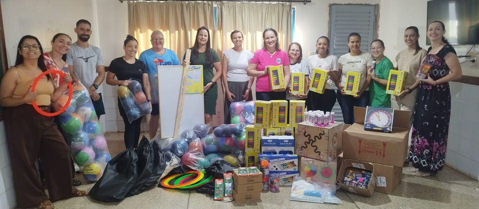 Escolas e CMEIs de Palotina recebem novos materiais pedagógicos e esportivos