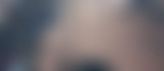 PRF prende mulher com haxixe sob o banco de moto adulterada em Toledo Pr