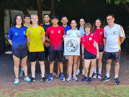 EQUIPE BADMINTON DE PALOTINA FAZ BONITO NO REGIONAL