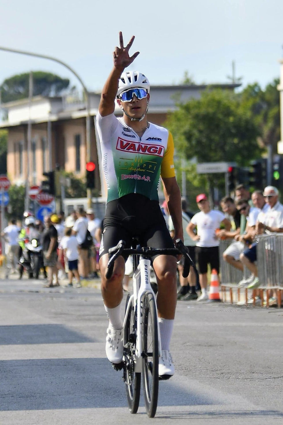 GABBRIELLESCHI NON SI FERMA...È CAMPIONE TOSCANO: L'Alfiere della Bessi Calenzano Donoratico vince con una prova di forza